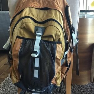 30L Eddie Bauer Adventurer Day Pack